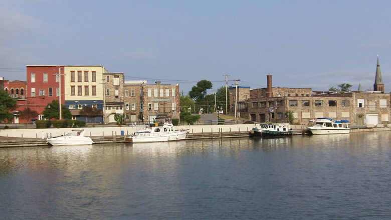 Click the photo to return to the page.