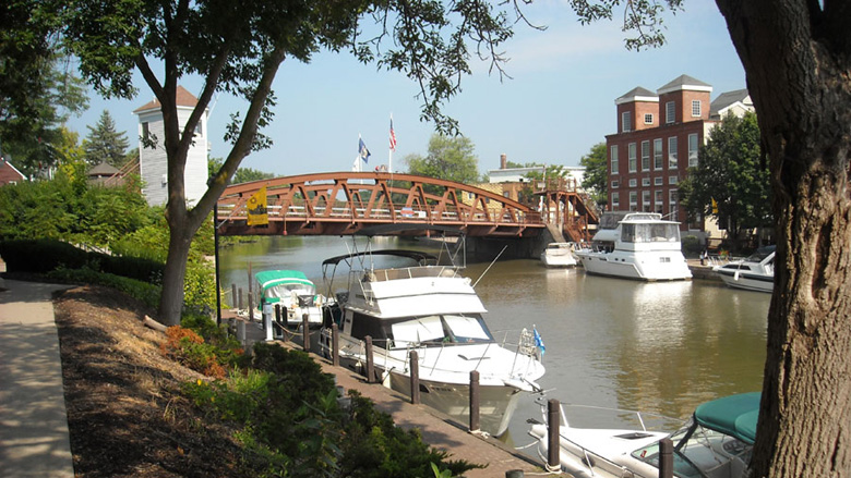 Click the photo to return to the page.