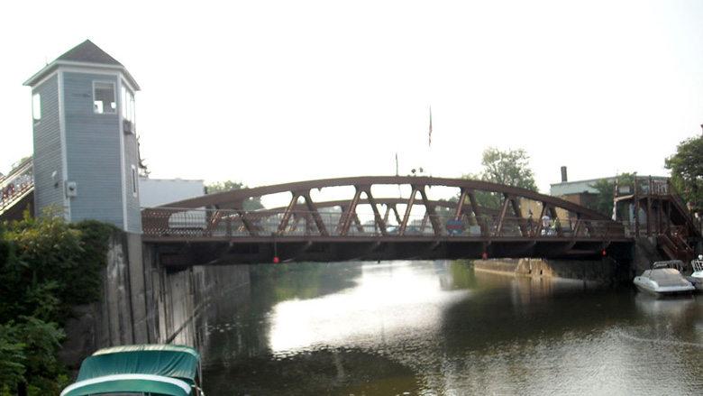 Click the photo to return to the page.