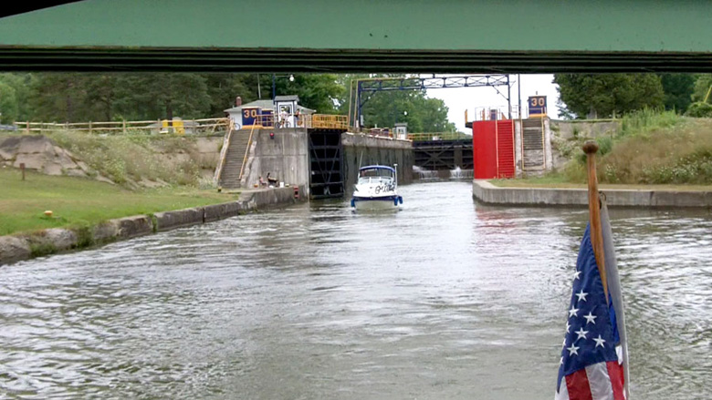 Click the photo to return to the page.