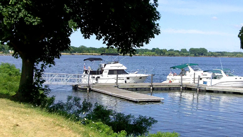 Click the photo to return to the page.